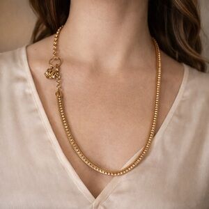 Chic Womens Costume Jewelry Necklace Fashion Statement Affordable Elegance‎